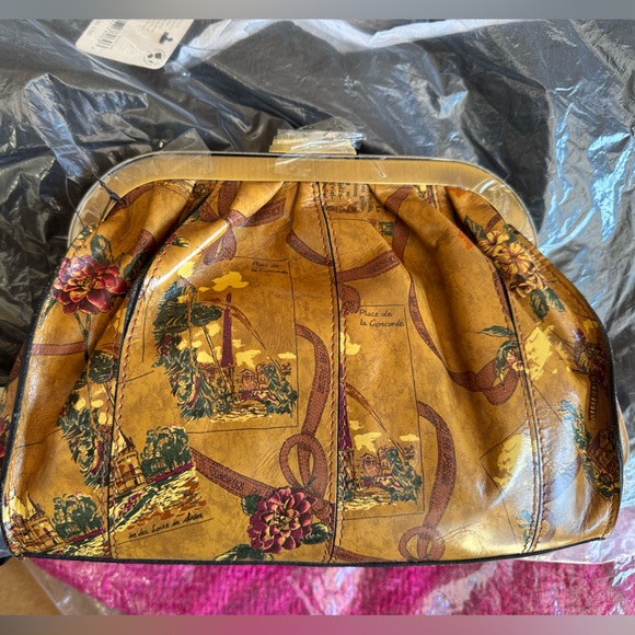 🎉LAST CHANCE🎉 PATRICIA NASH Leather Verbania Framed Crossbody - Picture 4 of 7